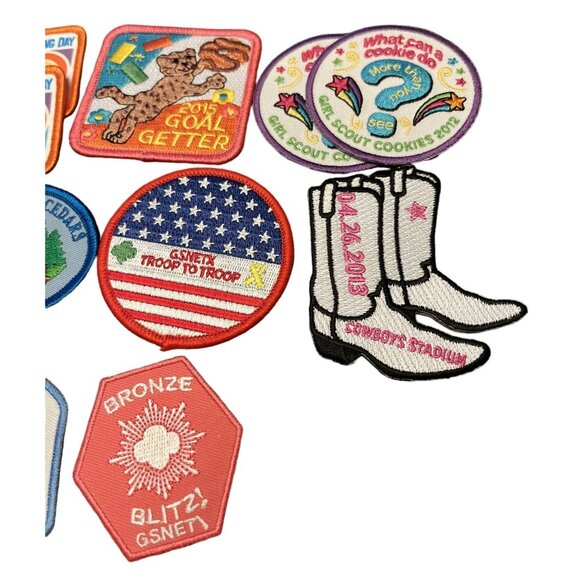 Brownies Girl Scouts Mixed Lot of 11 GSNETX Event Patches 2011-2015 - Picture 3 of 10